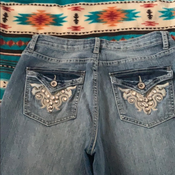 Nine point eight crop jeans